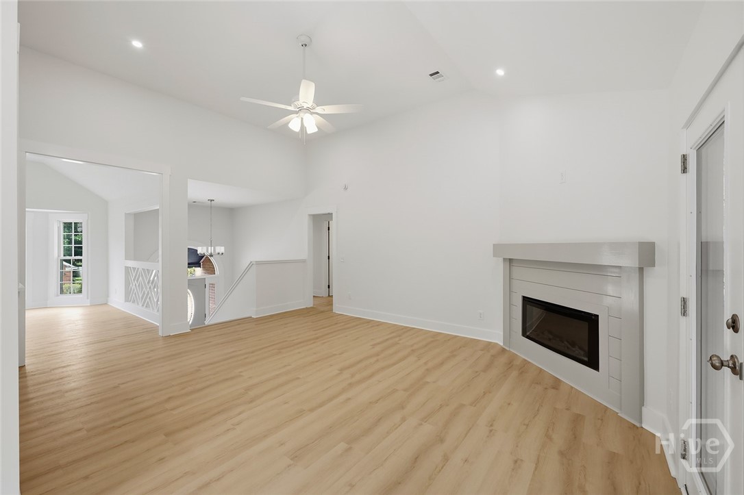 6 Kingfisher Circle