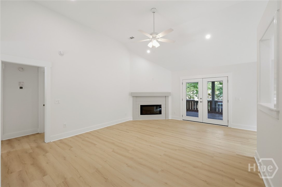 6 Kingfisher Circle