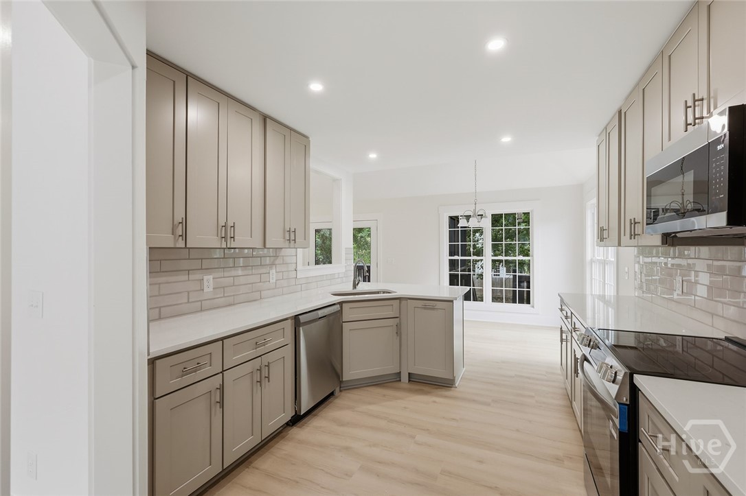 6 Kingfisher Circle