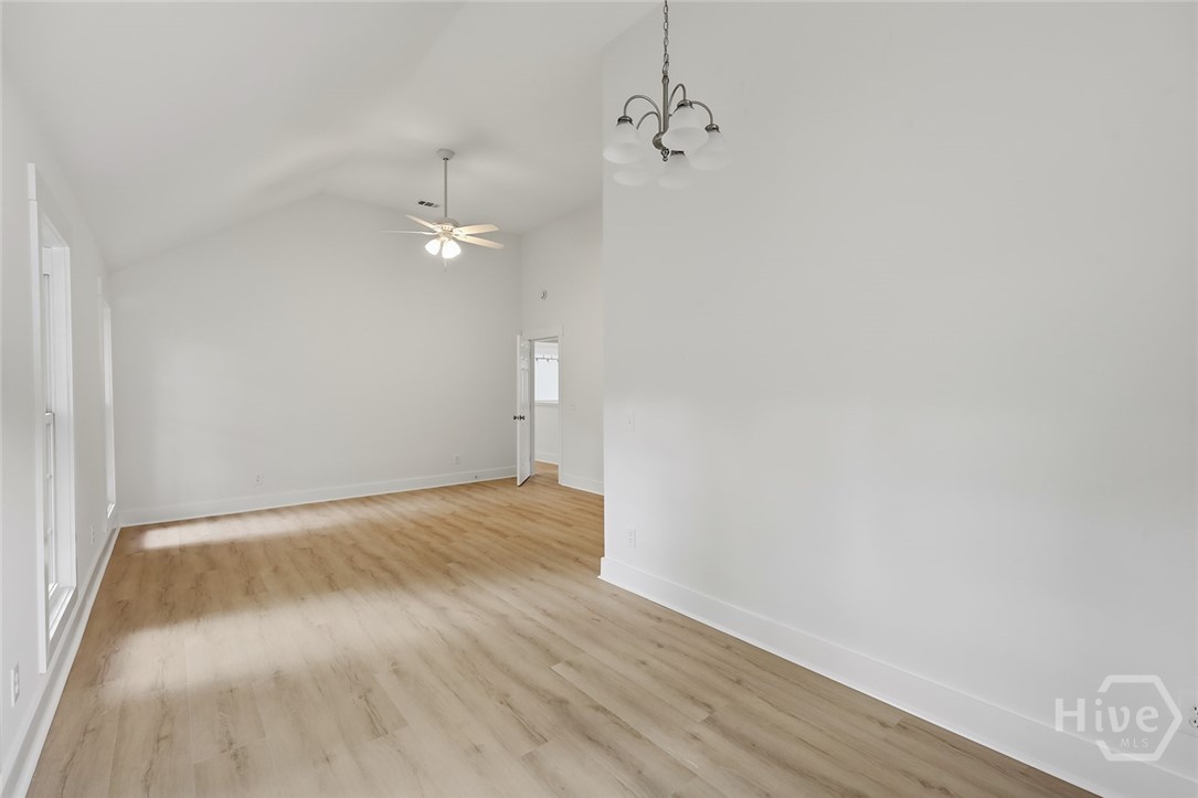 6 Kingfisher Circle