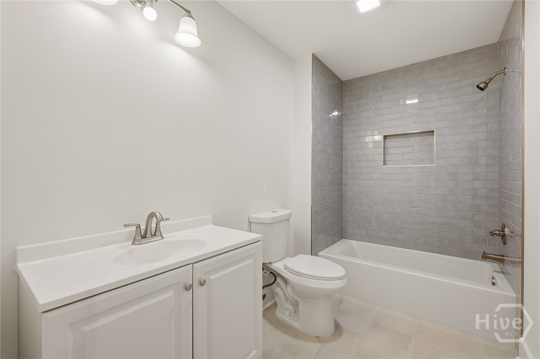 6 Kingfisher Circle