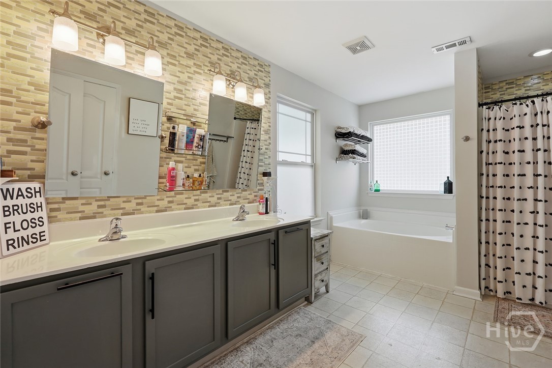 7 Night Heron Way
