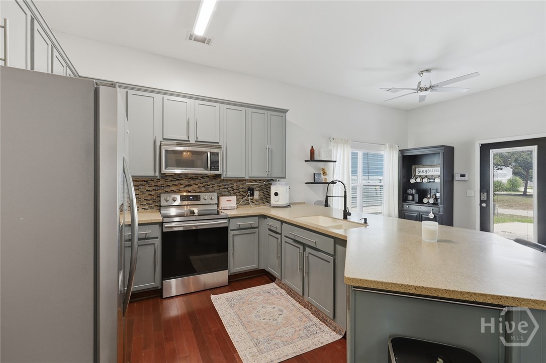 7 Night Heron Way