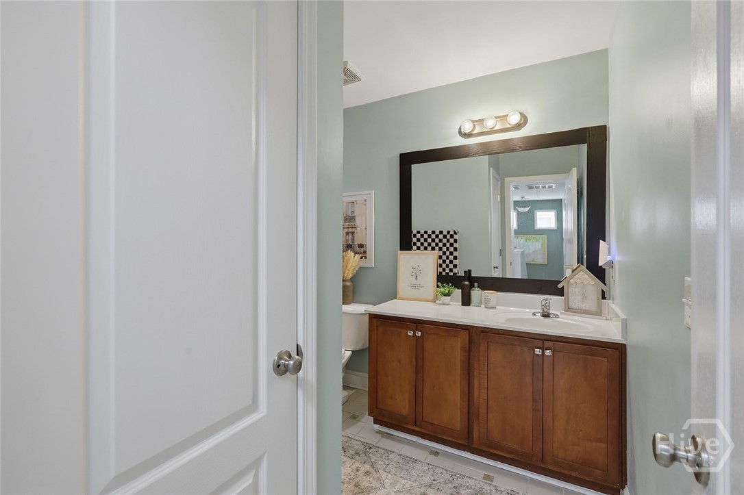 7 Night Heron Way