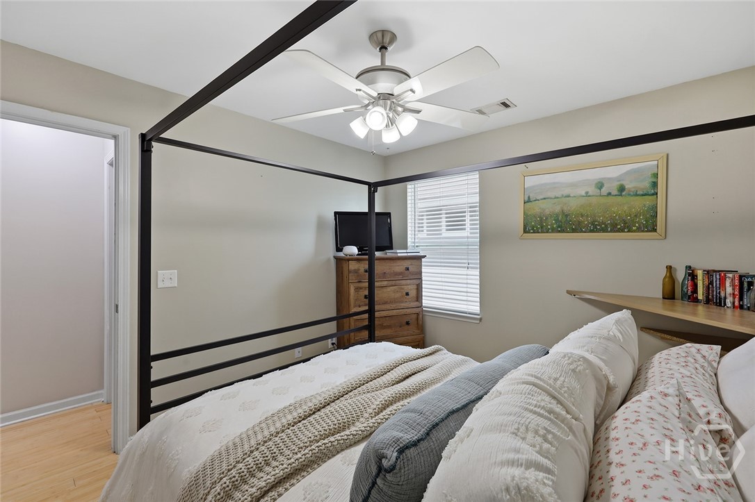 7 Night Heron Way