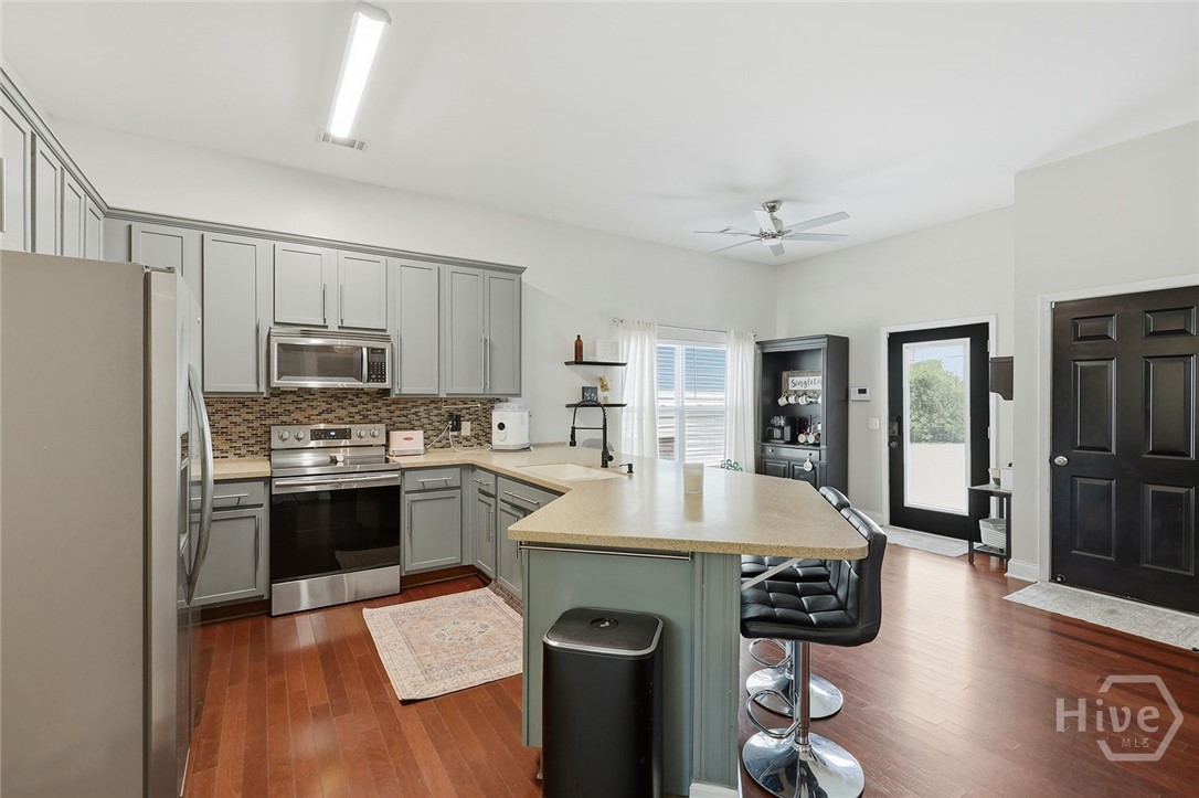 7 Night Heron Way