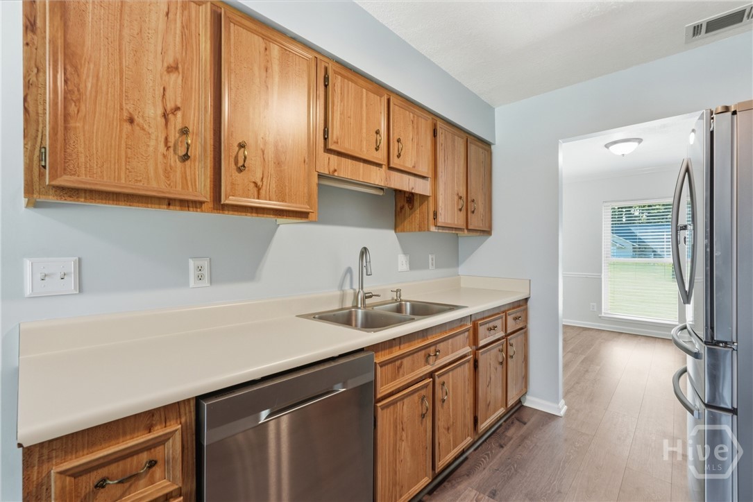 6 Bristlecone Court
