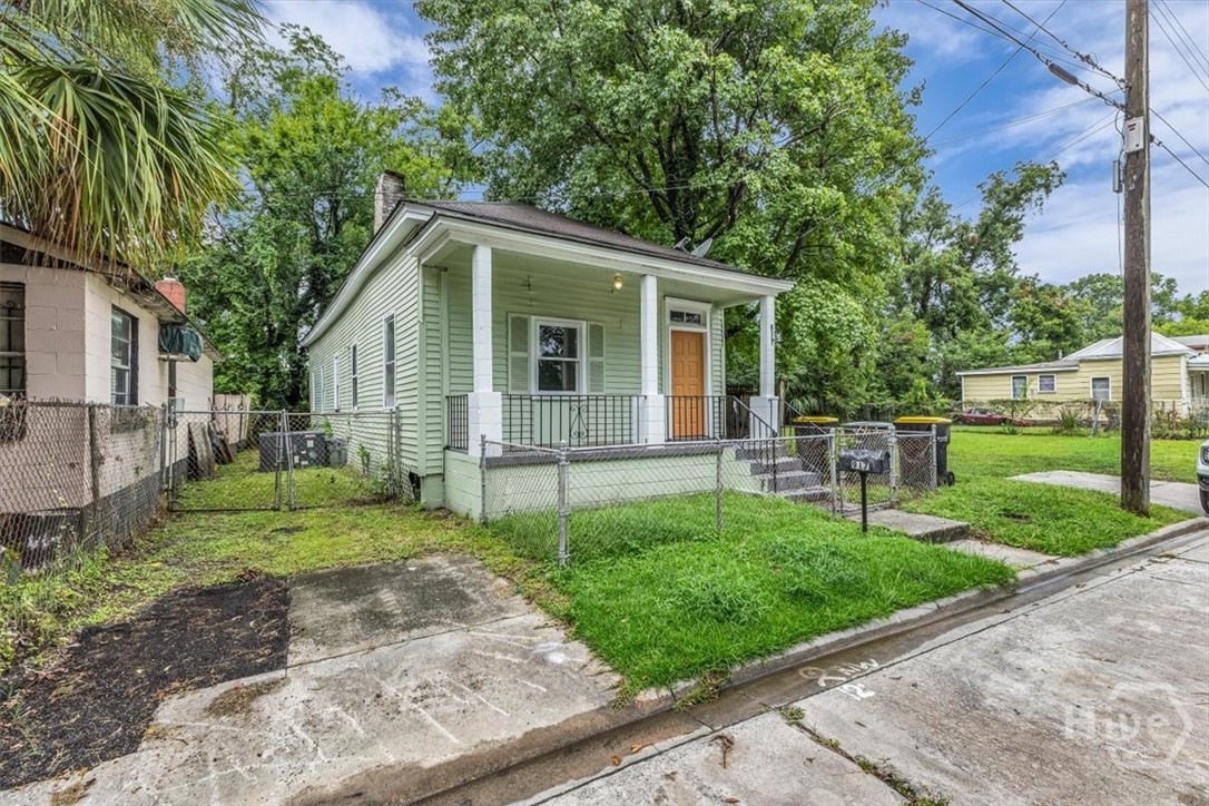 917 Elliott Avenue