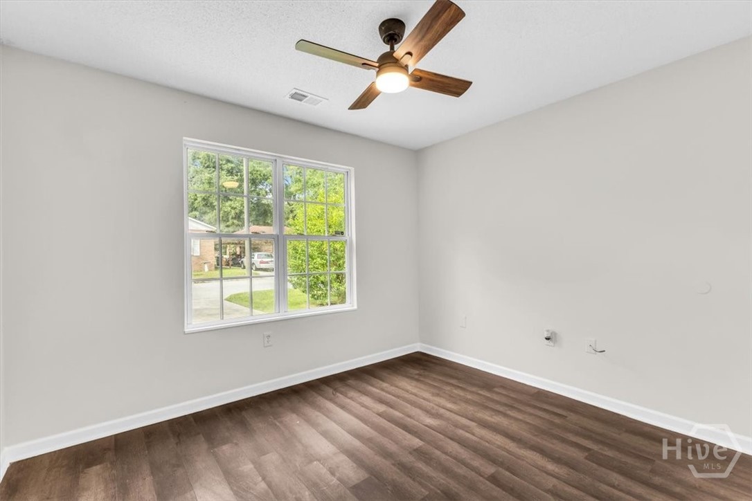1113 E 59th Street
