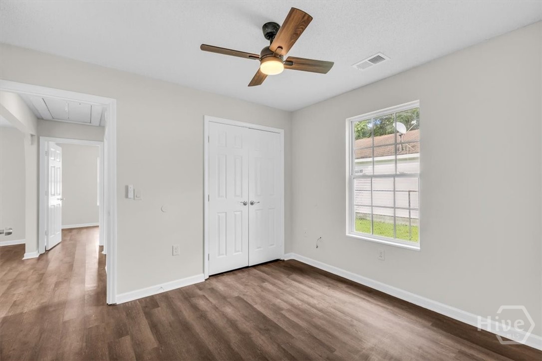1113 E 59th Street