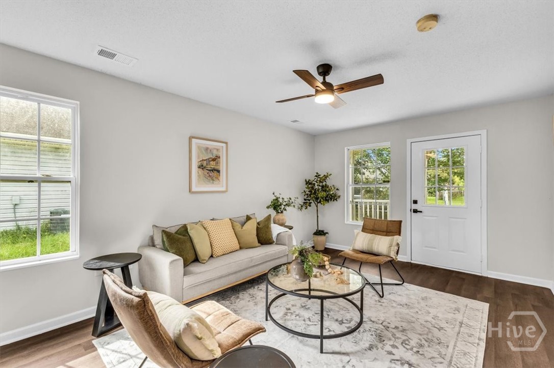 1113 E 59th Street