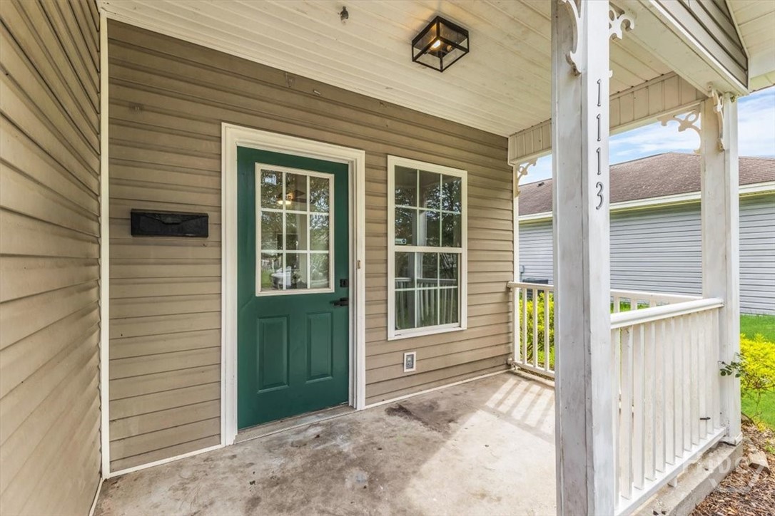 1113 E 59th Street