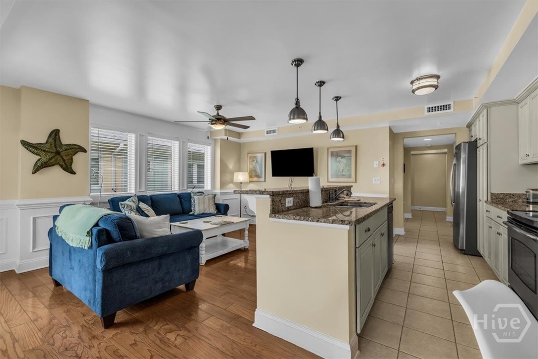 1415 Butler Avenue 11