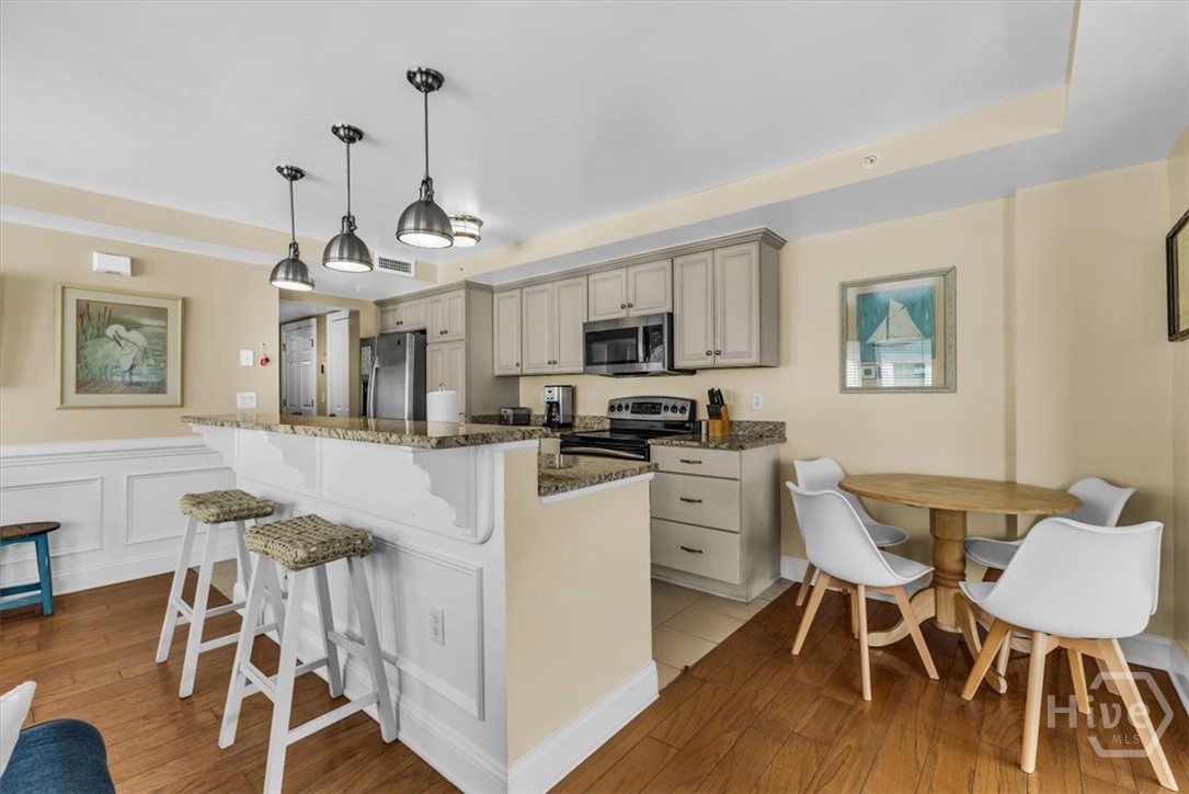 1415 Butler Avenue 11