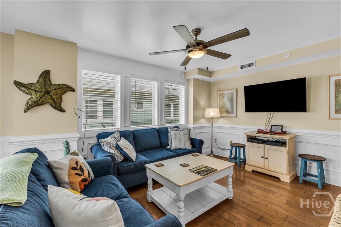 1415 Butler Avenue 11