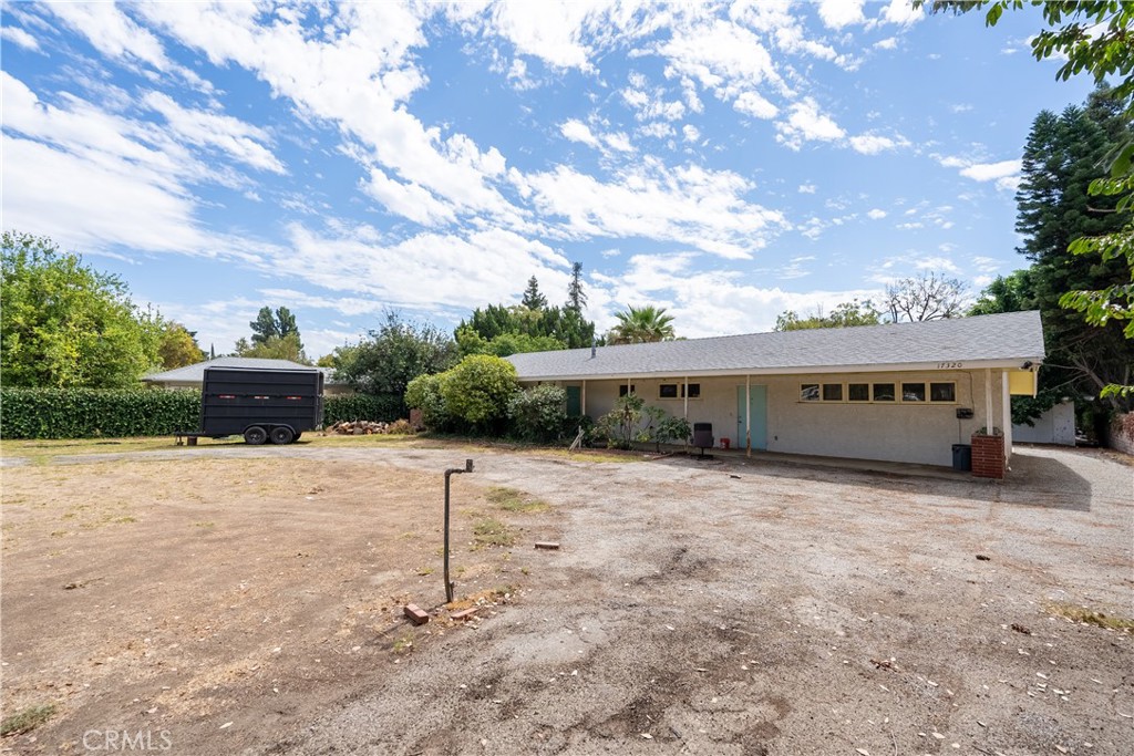 17320 Gresham
