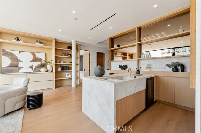 1149 Linda Flora DR