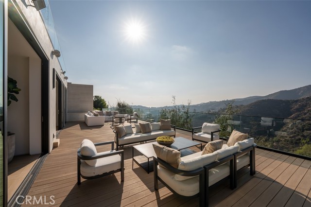 1149 Linda Flora DR