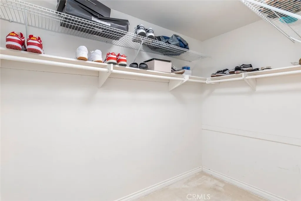 363 N Melrose Drive Unit H