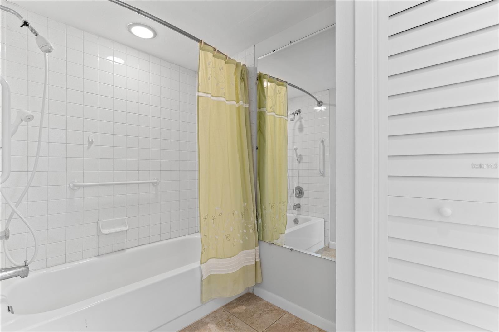 7809 NIAGARA AVE #2105