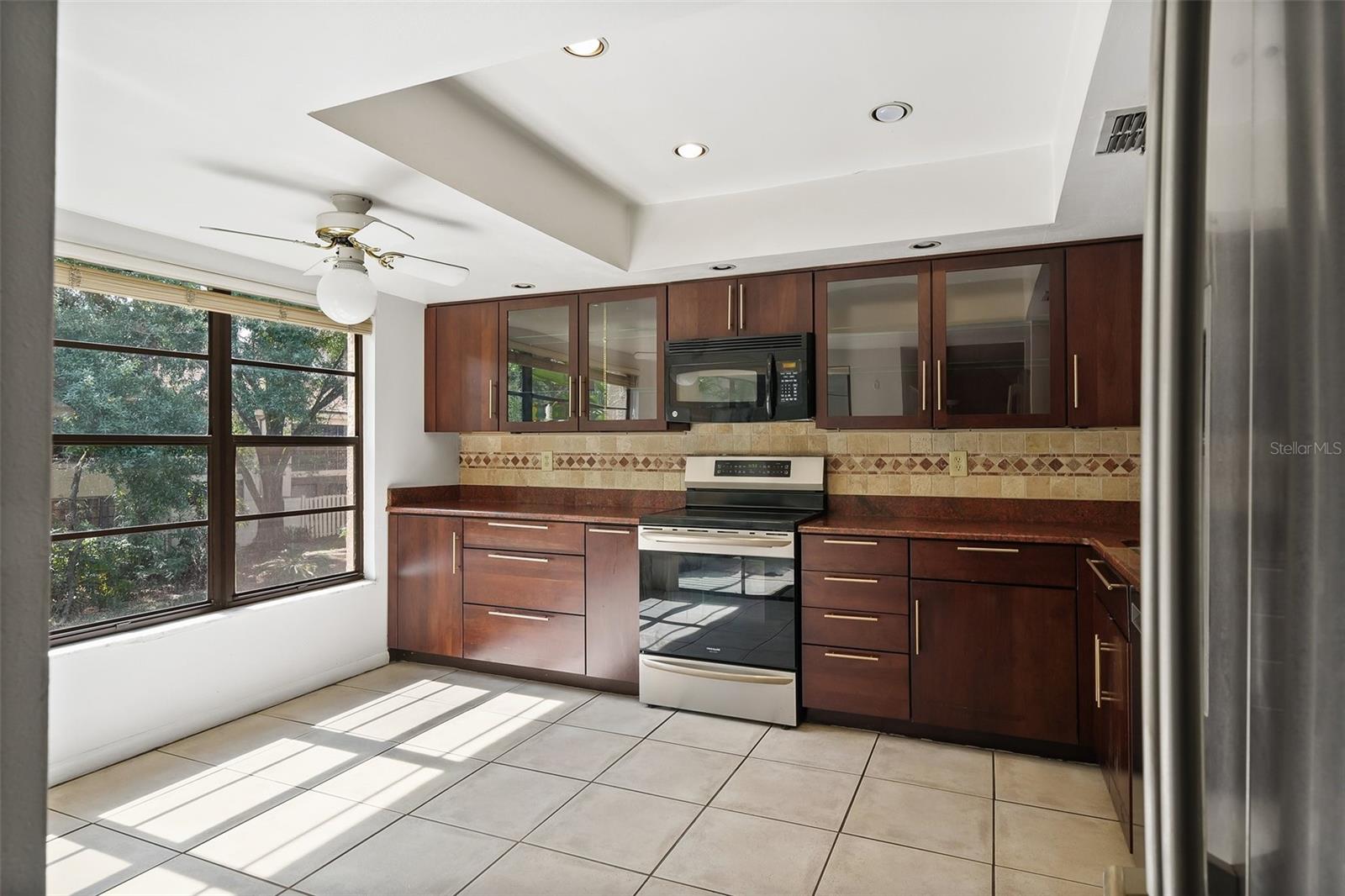 7819 NIAGARA AVE #7819