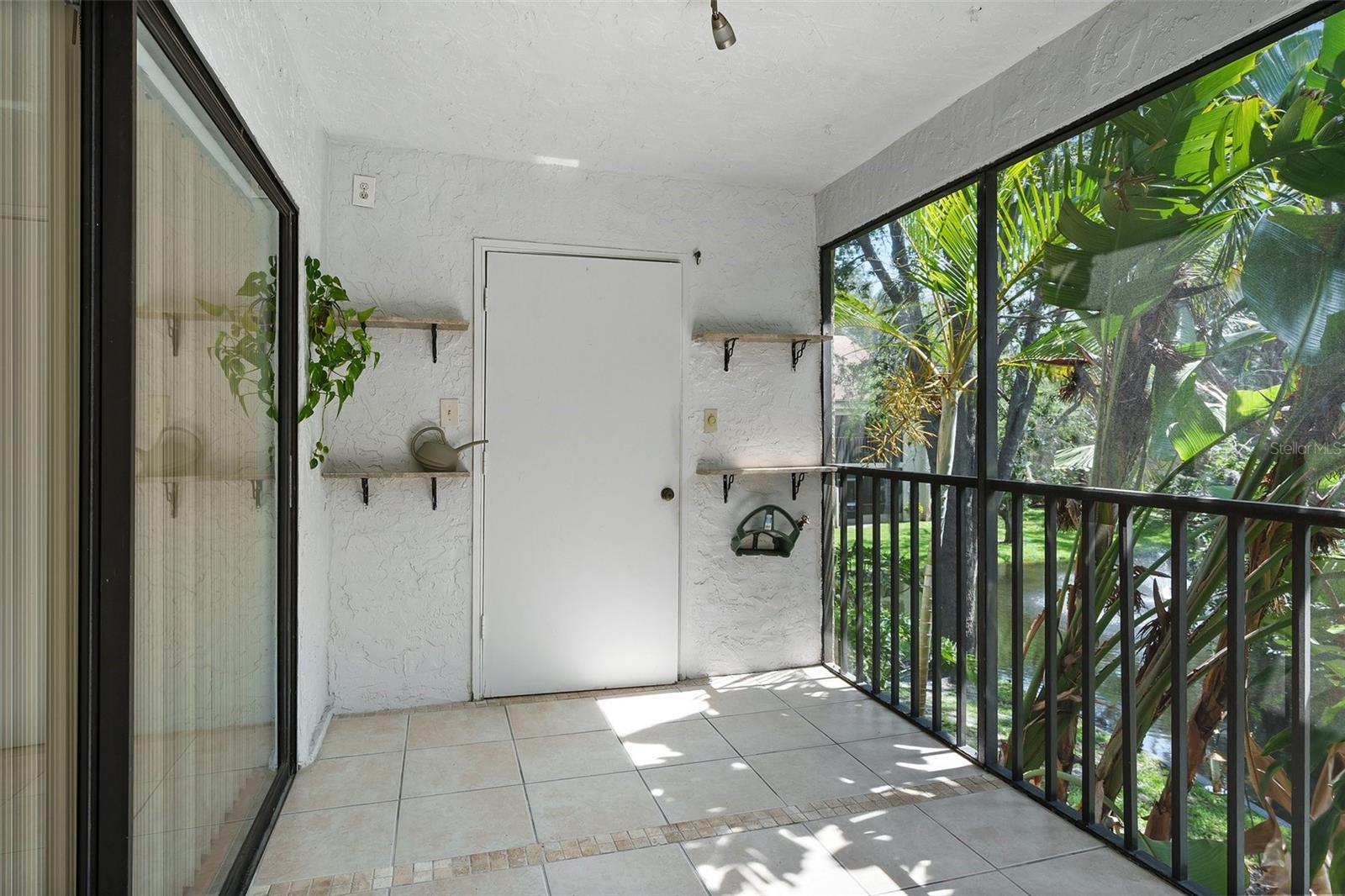 7819 NIAGARA AVE #7819
