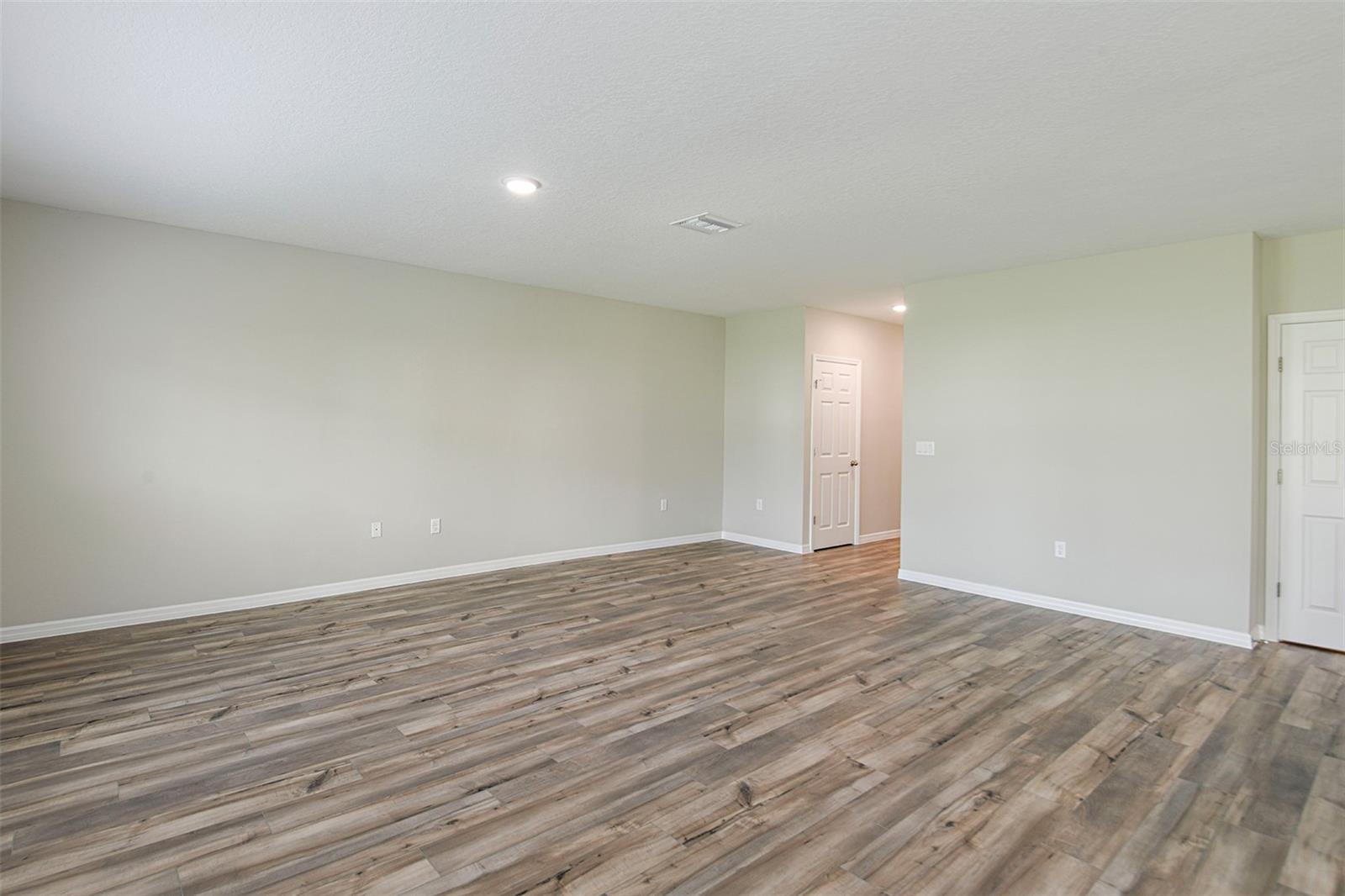 11452 BROOK EDGE AVE
