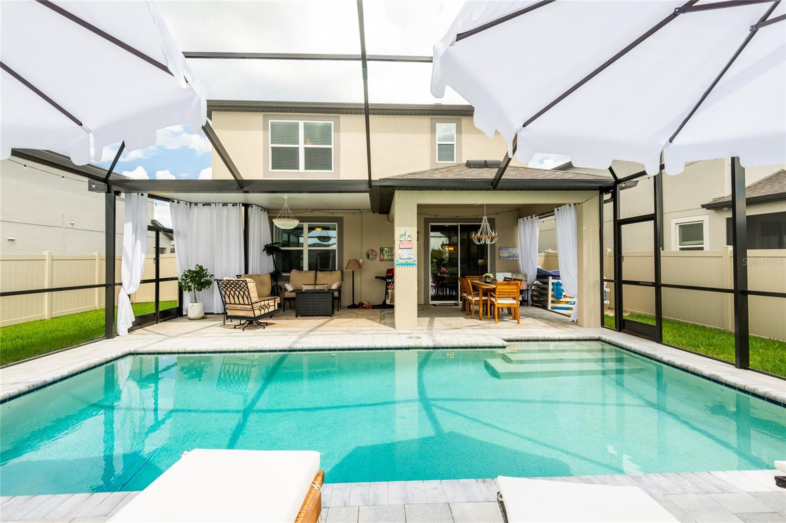 7465 POOL COMPASS LOOP