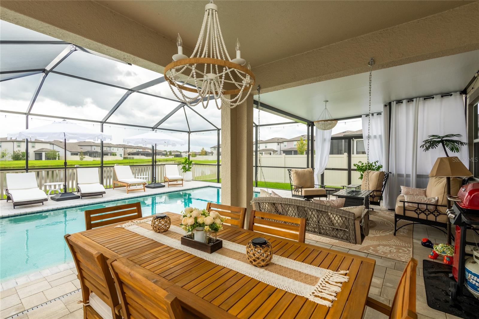 7465 POOL COMPASS LOOP