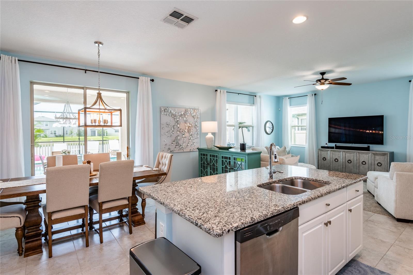 7465 POOL COMPASS LOOP