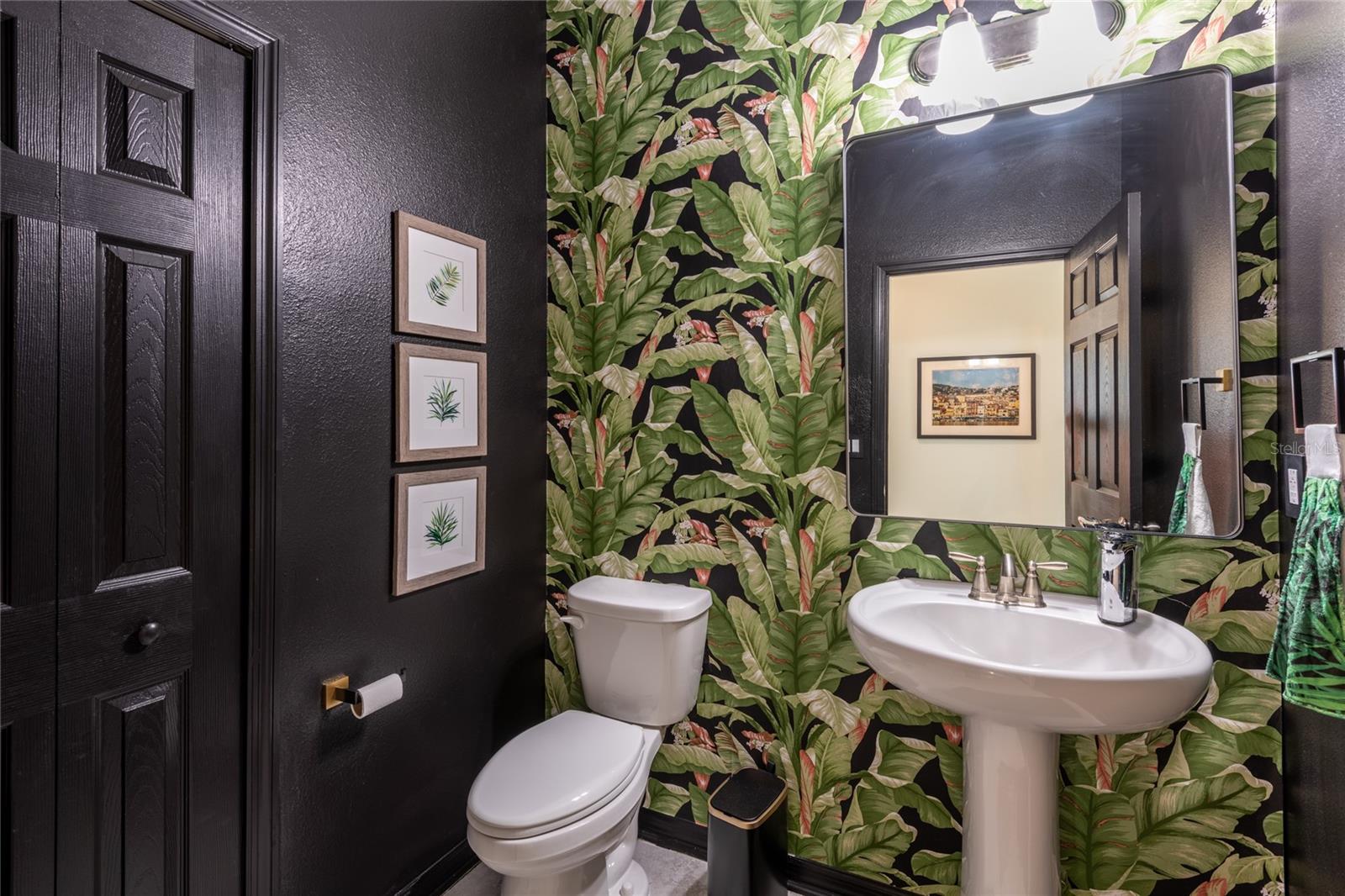 7465 POOL COMPASS LOOP