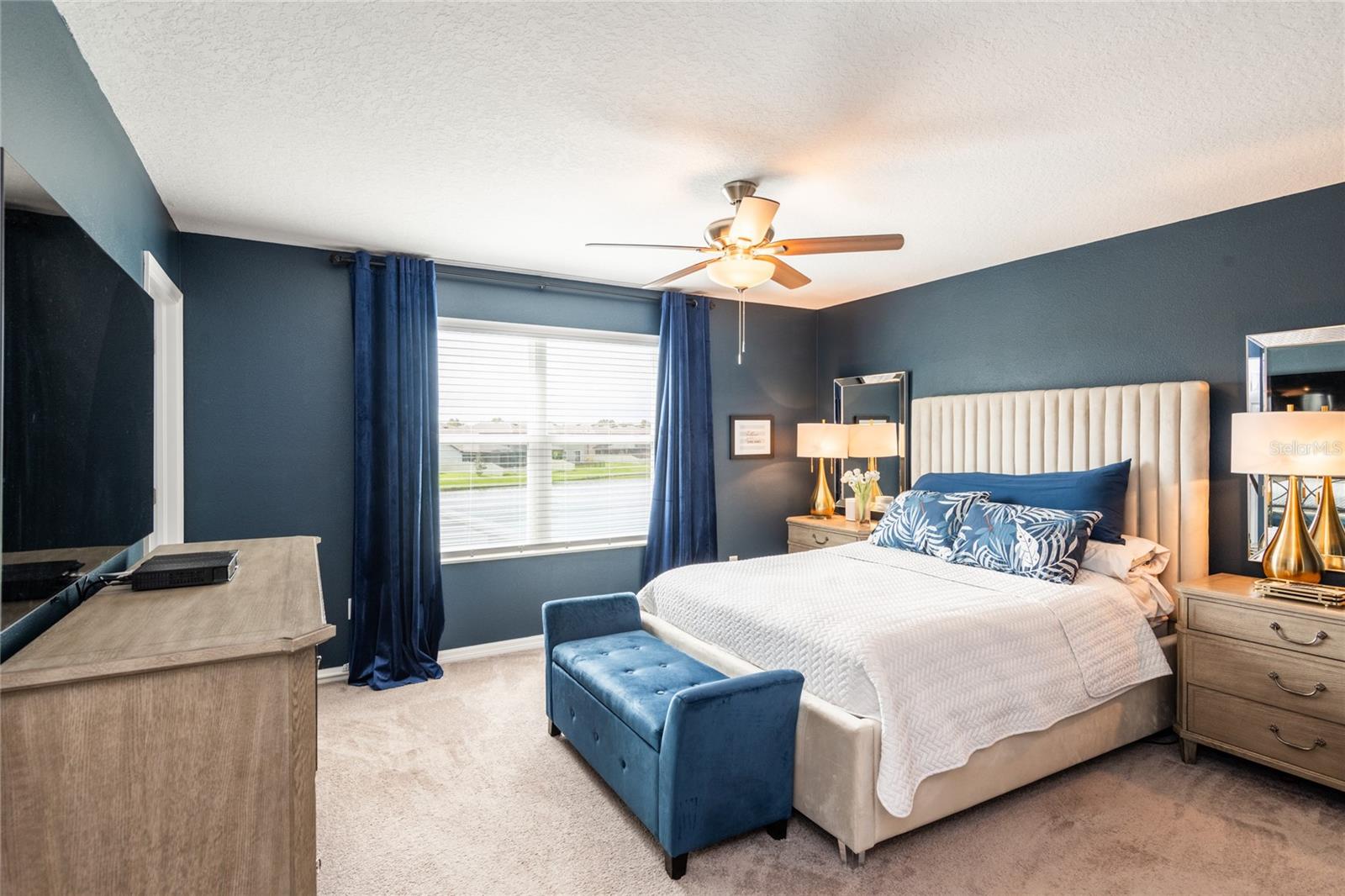 7465 POOL COMPASS LOOP