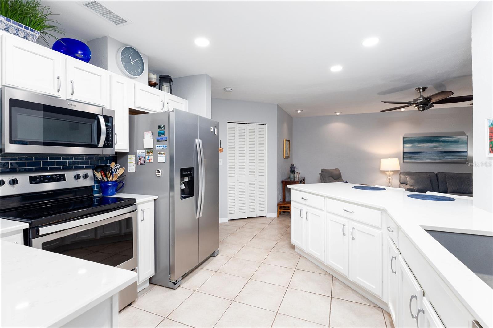 6760 BURNING TREE DR