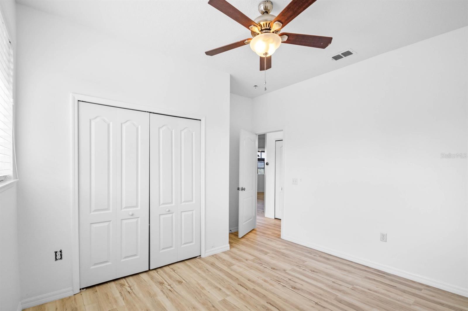 113 GRAND RESERVE CT