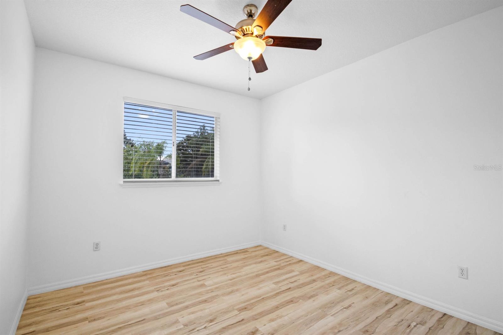 113 GRAND RESERVE CT