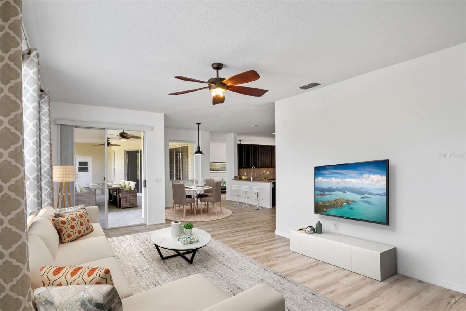 113 GRAND RESERVE CT