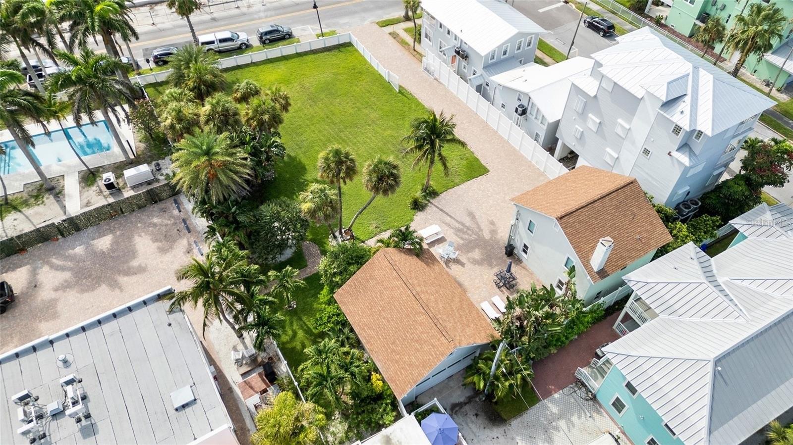 702 PASS A GRILLE WAY