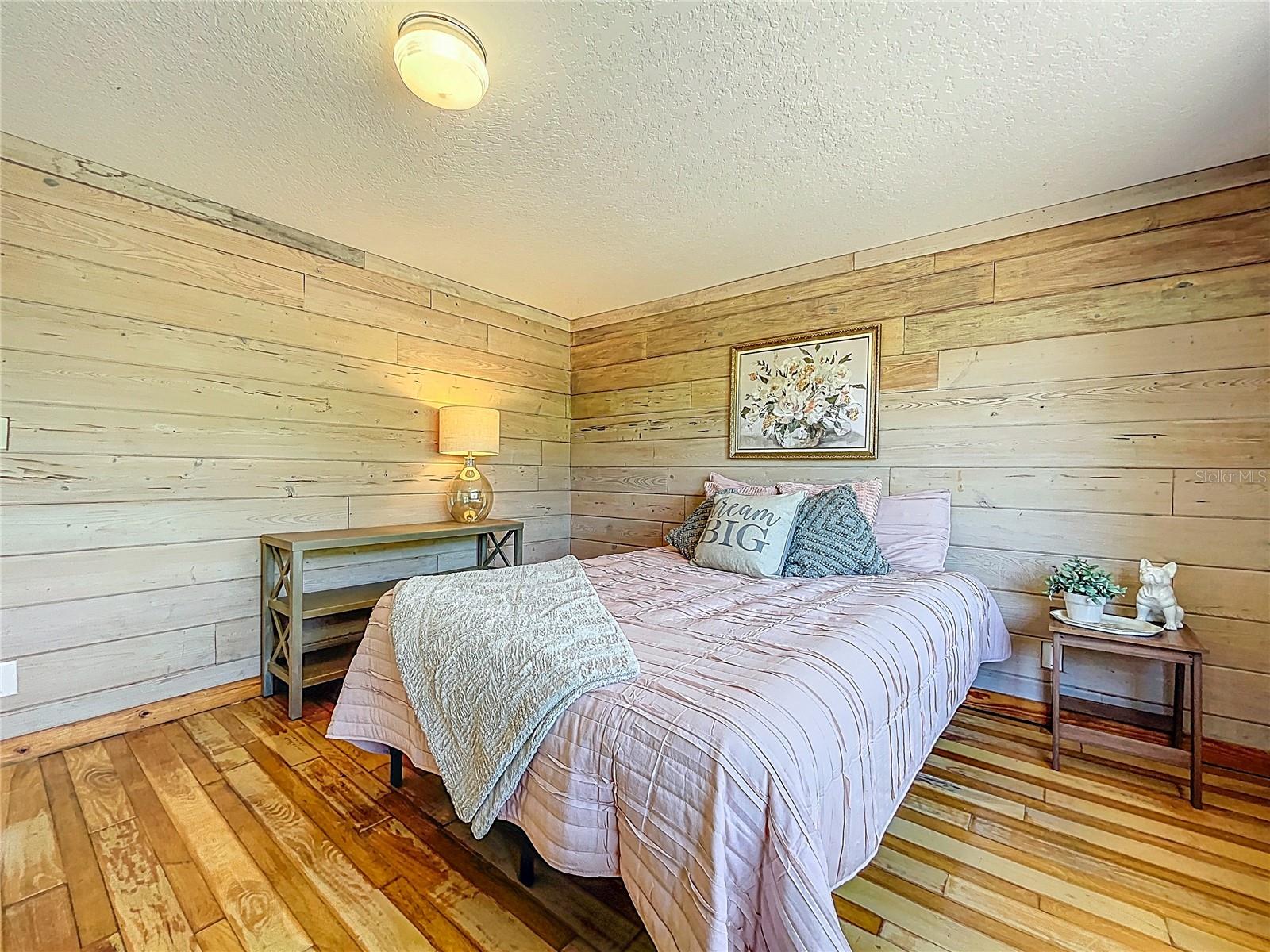 5870 JIM DAVIS RD