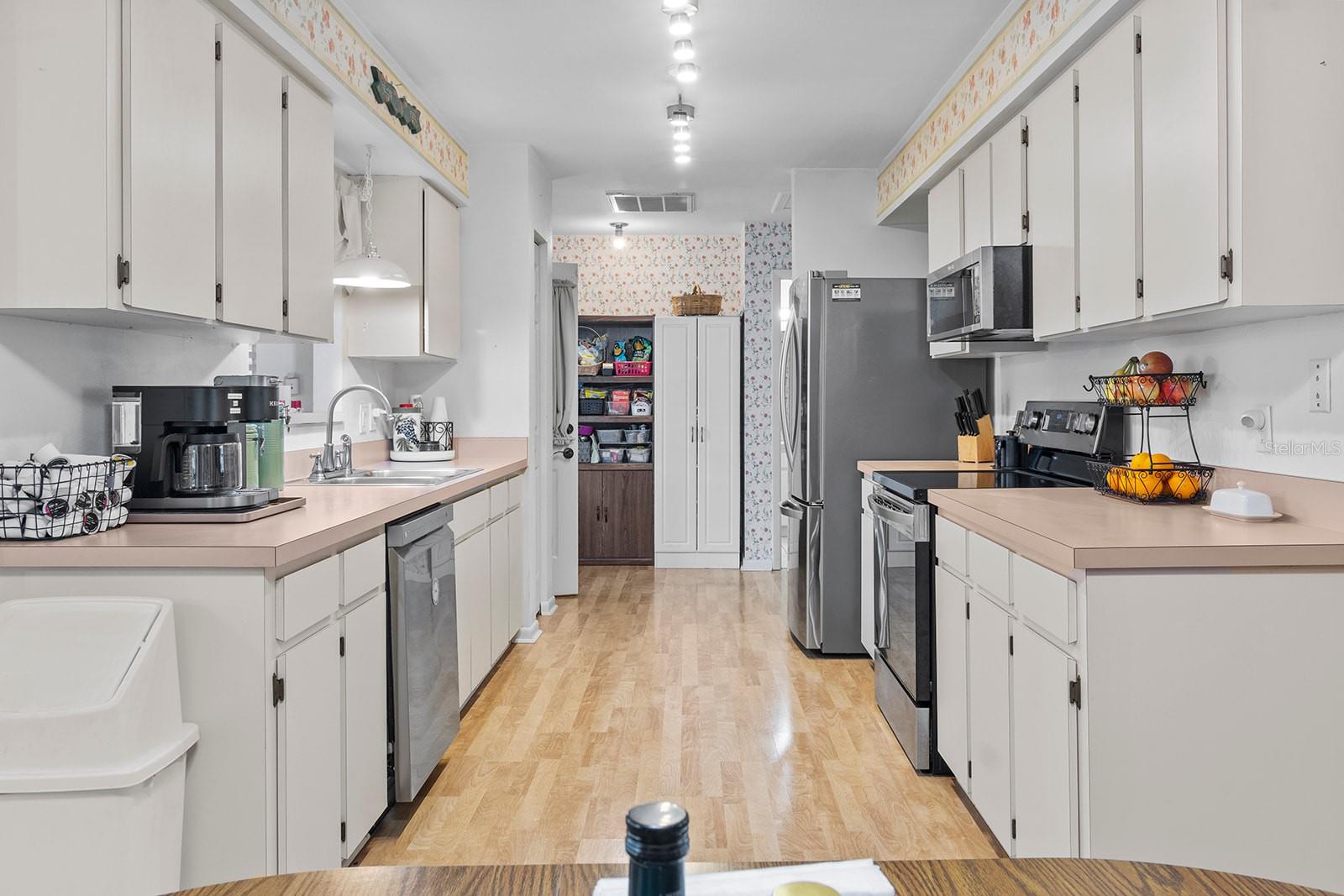 4846 COLONNADES CLUB BLVD