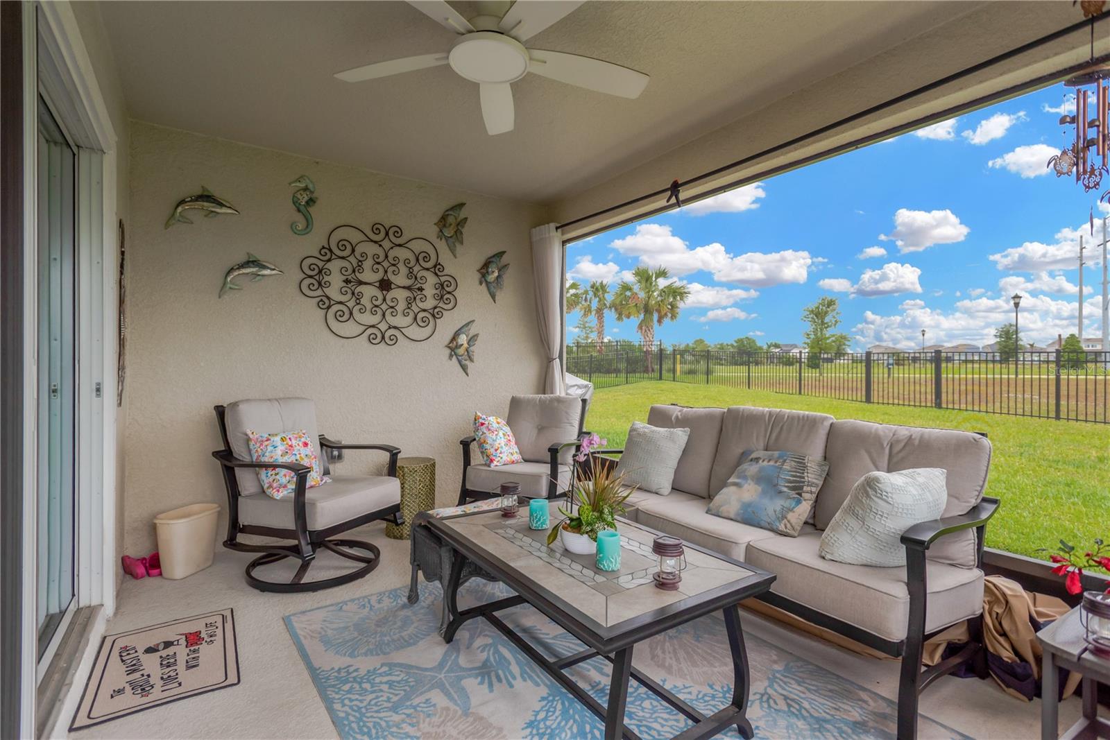 5492 SUMMER SUNSET DR