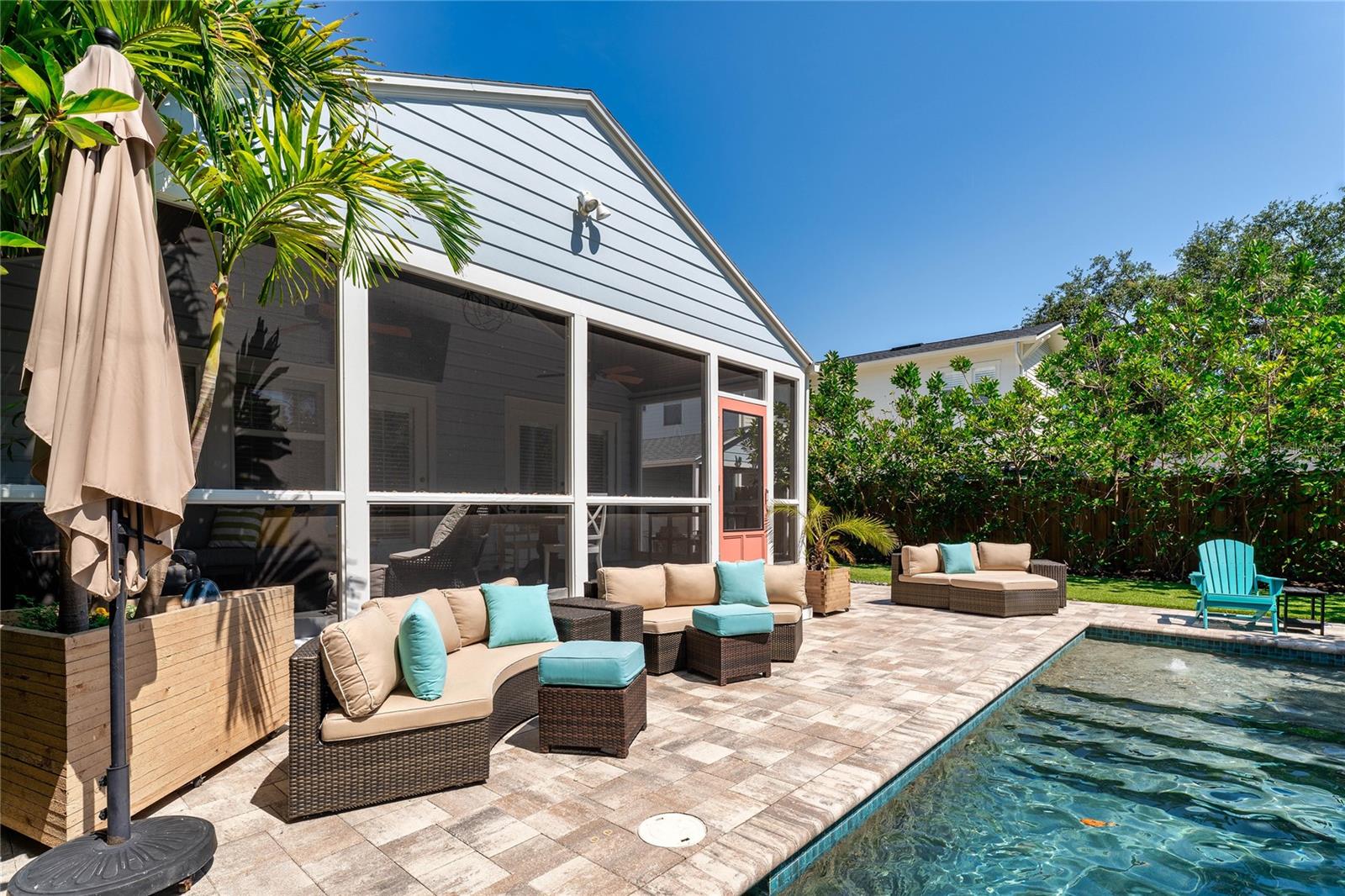 115 S BEVERLY AVE
