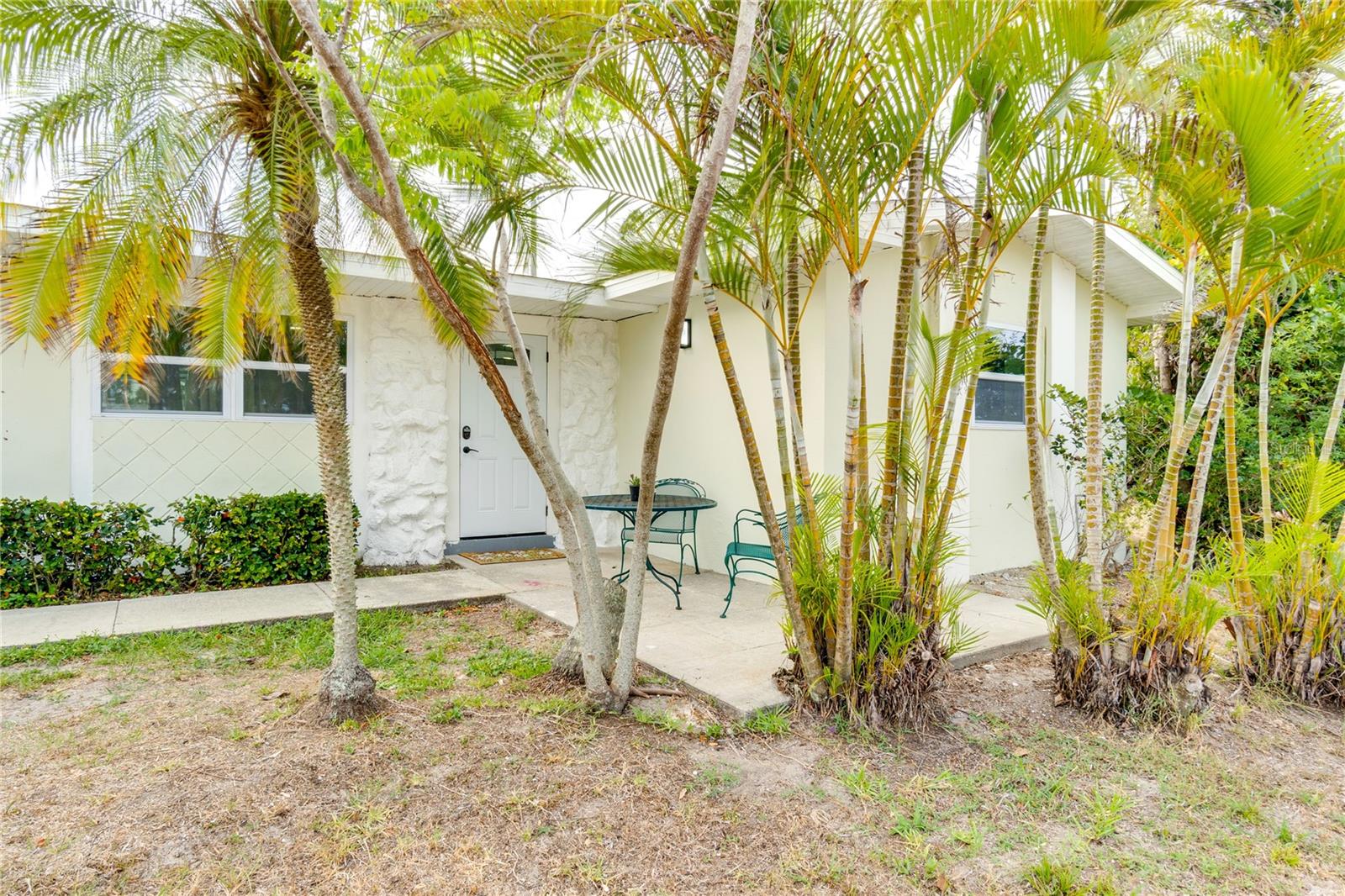 4362 WESLEY LN