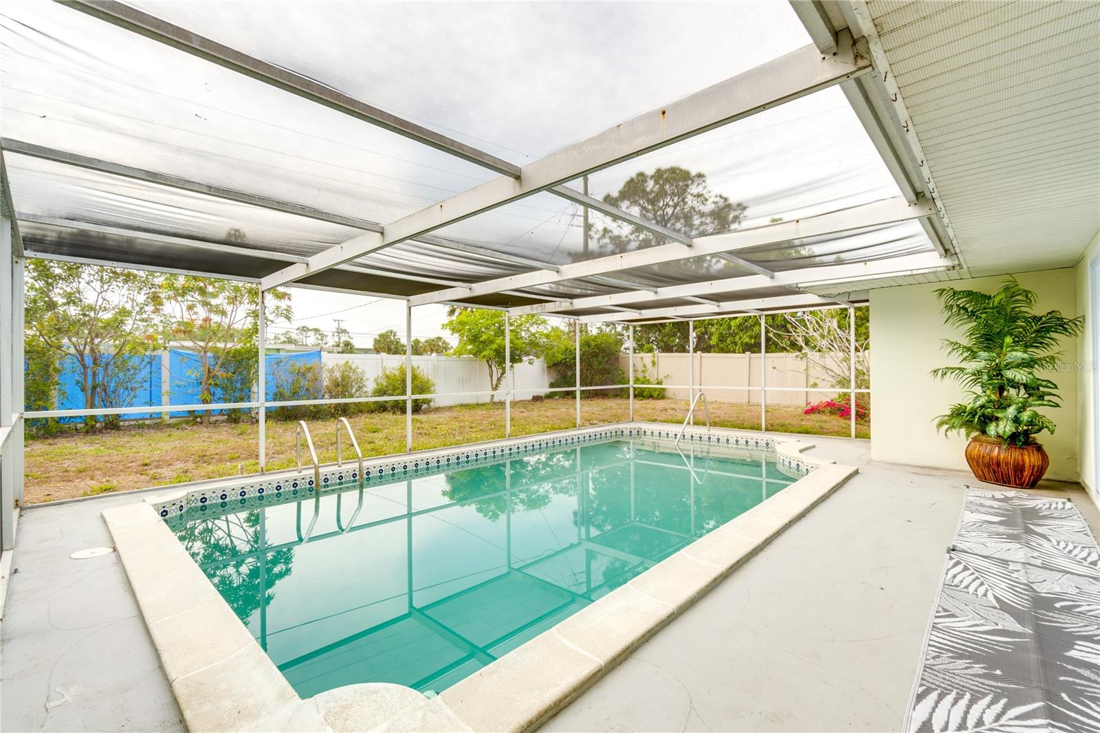4362 WESLEY LN