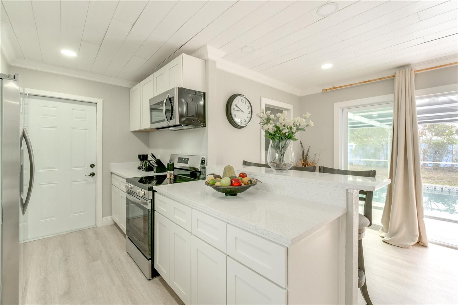 4362 WESLEY LN