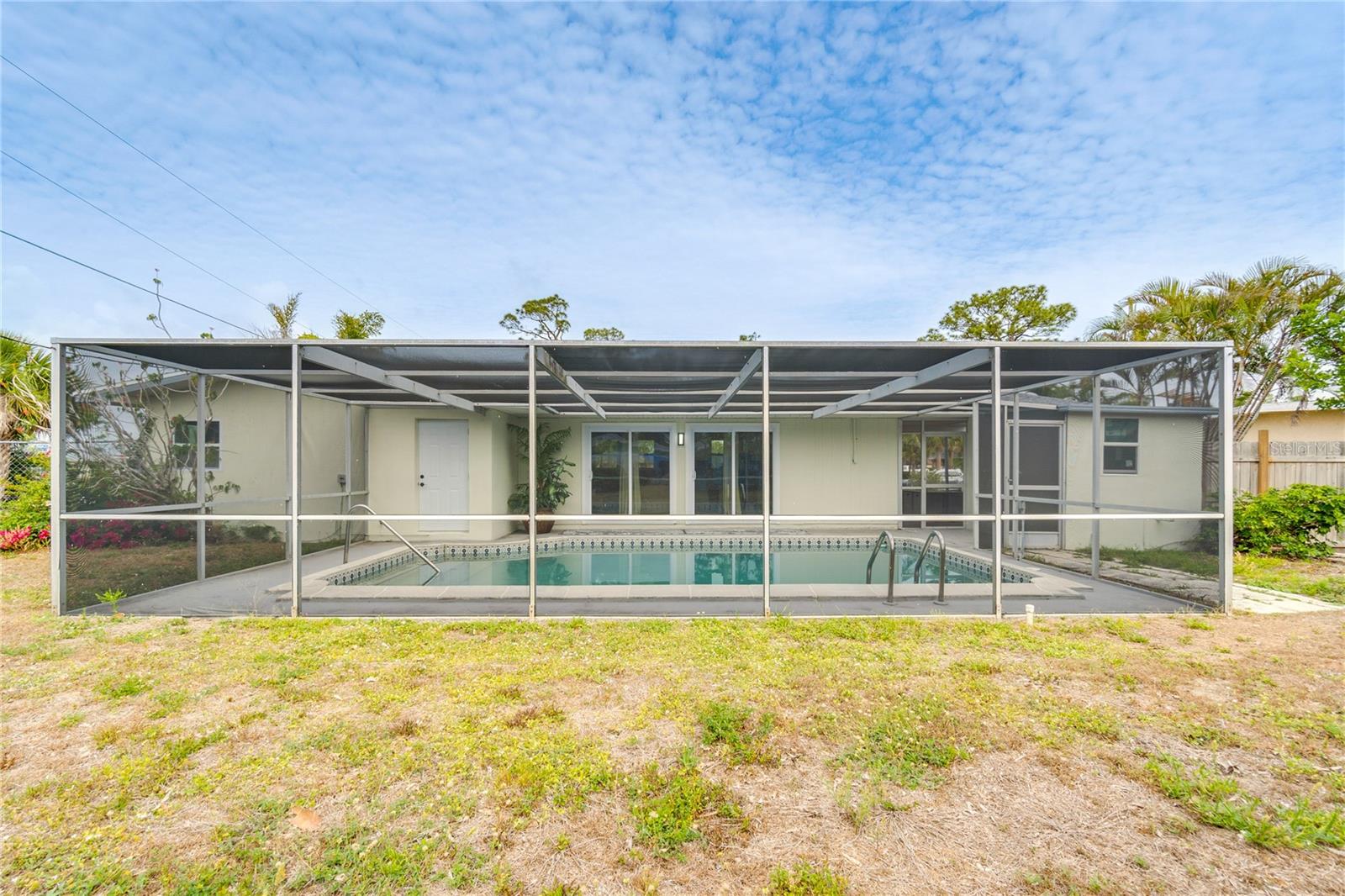 4362 WESLEY LN