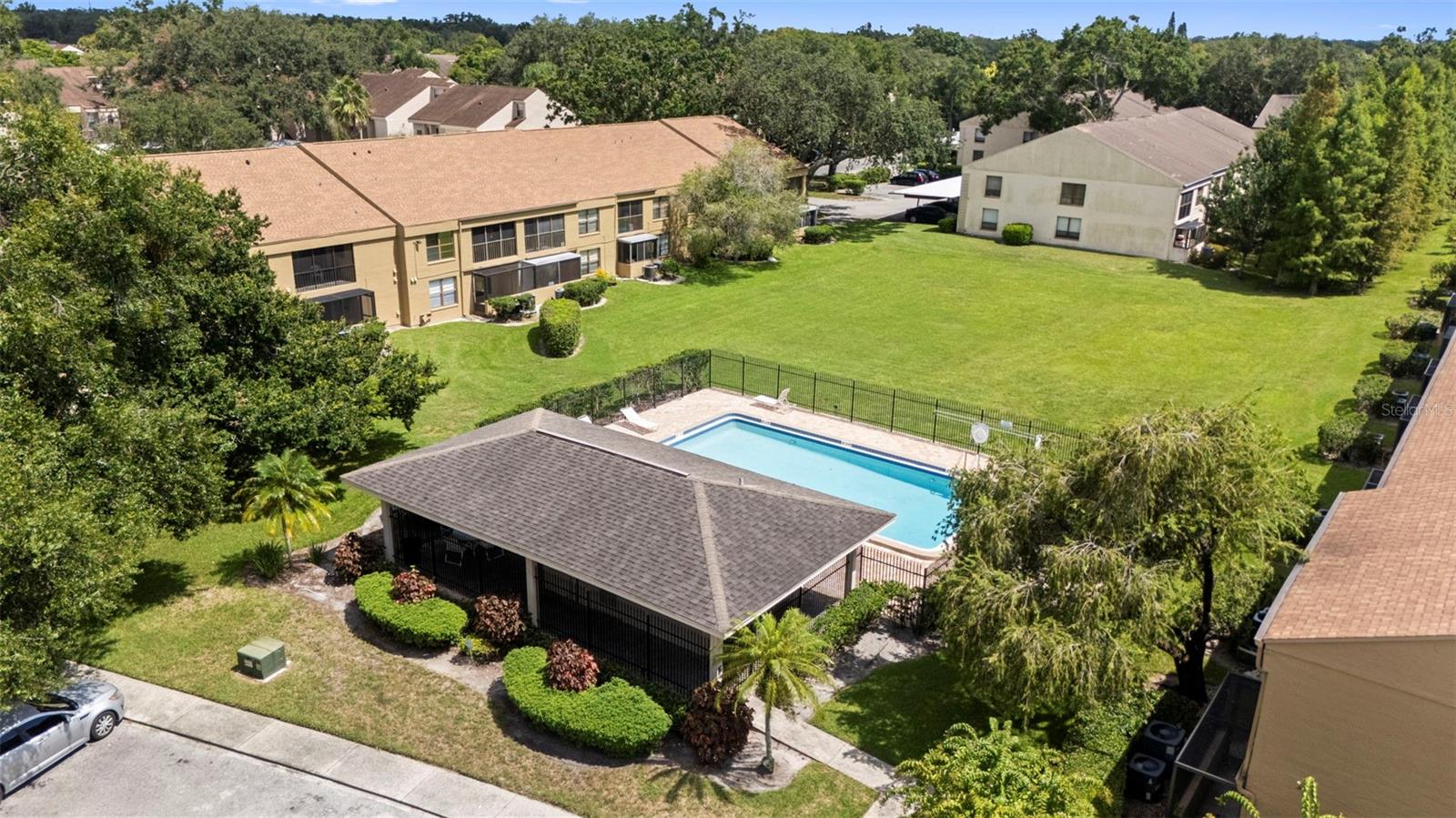 7832 NIAGARA AVE #323
