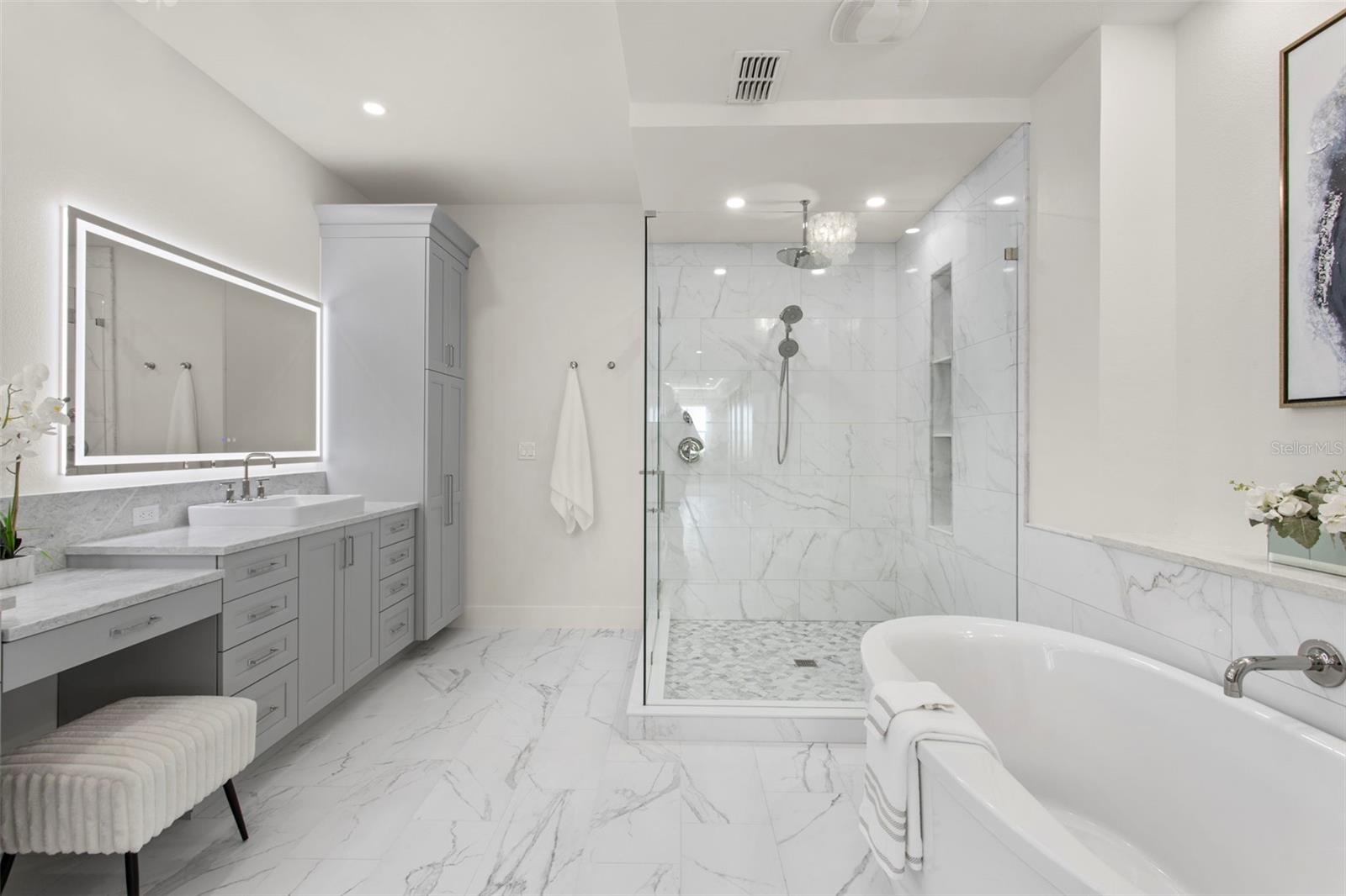 455 PINELLAS BAYWAY S #3B