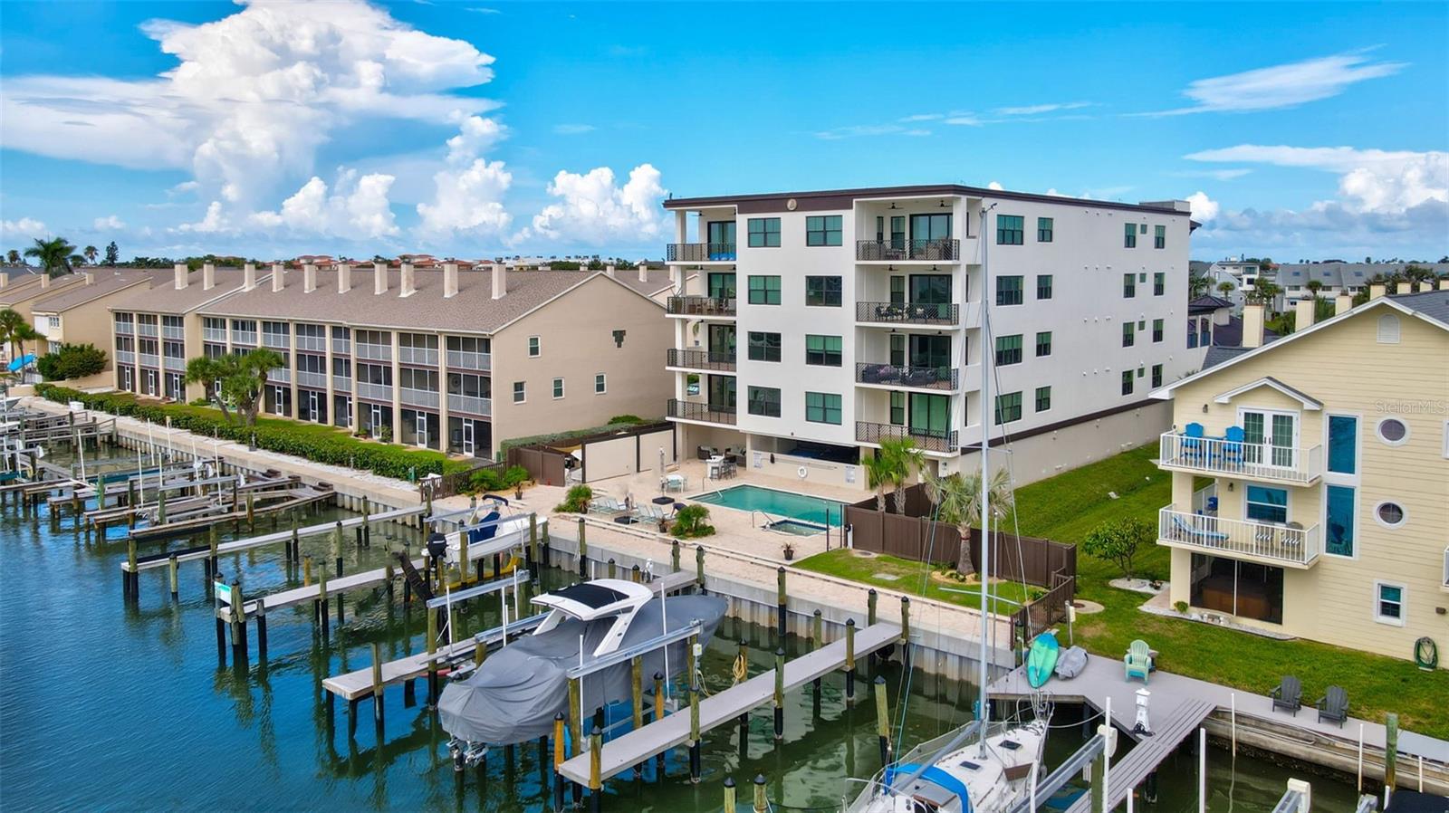 455 PINELLAS BAYWAY S #2A, 2B, 3B, 4A