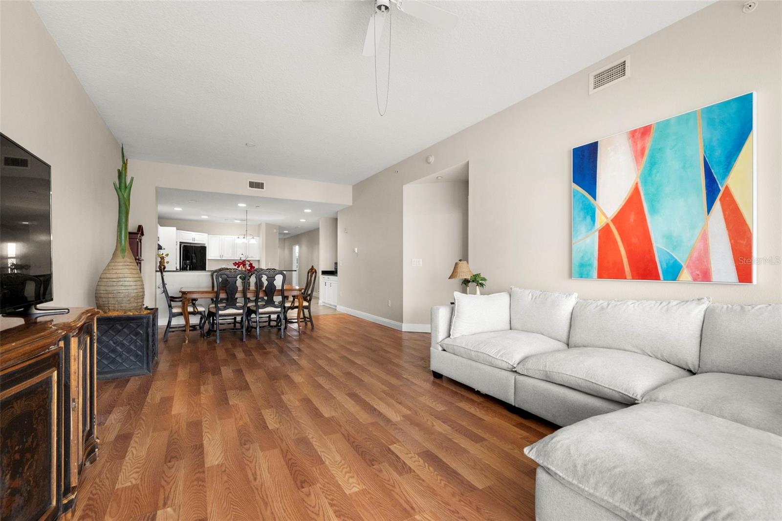 17715 GULF BLVD #302