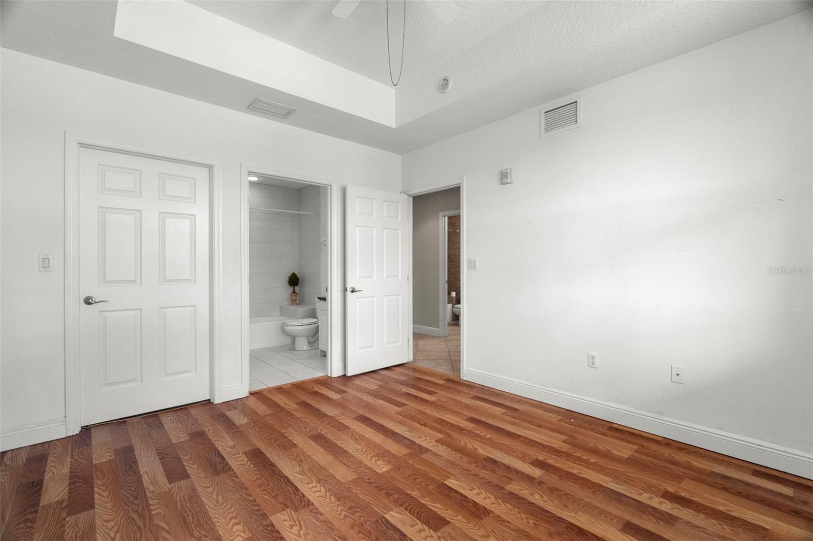 17715 GULF BLVD #302